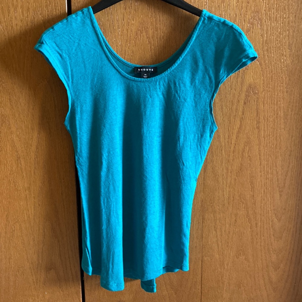 TROUVÉ sleeveless top